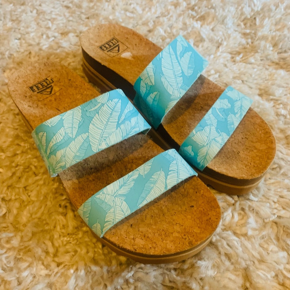 Reef Blue Leaf Print Wedges